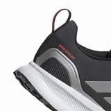 Championes de trail running Adidas Runfalcon 5 TR, color negro con detalles en gris y naranja, con suela de goma y tecnología Cloudfoam.