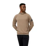 Buzo con capucha color tostado, con logo de New Balance estampado en la manga izquierda y bolsillo tipo canguro.