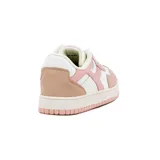 Championes casuales de mujer Diadora modelo Wind, con diseño retro de corte bajo. Combinación de colores blanco, rosa pálido y gamuza rosa.