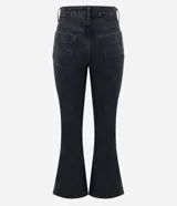 Pantalón de jean azul oscuro con corte flare cropped, cintura media, cierre frontal con botón y cremallera, bolsillos funcionales y trabillas para cinturón.