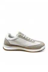 Championes deportivos Santa Barbara modelo Roam Summer, color beige y blanco con suela de goma marrón.