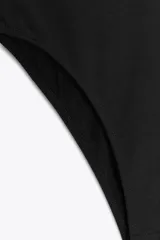 Body de manga larga confeccionado en mezcla de poliamida, con cuello redondo y cierre inferior con botones a presión.