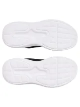 Championes de running Under Armour modelo Phade RN 3, color negro con entresuela blanca. Presentan una parte superior de malla transpirable con el logo de la marca en el lateral y suela de goma con amortiguación EVA.