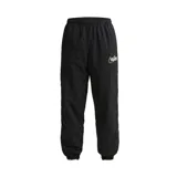 Pantalón deportivo Nike de corte holgado, color negro, con cintura elástica y puños ajustados en los tobillos. Presenta el logo de la marca bordado en color blanco en la parte superior del muslo izquierdo.