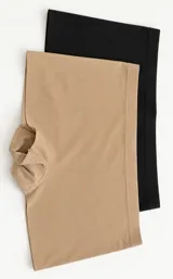 Boxer de mujer color beige, de corte ajustado y diseño sin costuras, ideal para un uso cómodo y discreto.