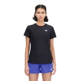Remera deportiva New Balance Q Speed Jacquard color negro con logo reflectivo en el pecho.