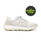 Championes urbanos American Sport Zoe, color gris claro con detalles en rosa y verde agua. Capellada de tela y gamuza sintética, con suela de goma y plantilla con memory foam.