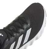 Championes Adidas Switch Move unisex, color negro con detalles en blanco.