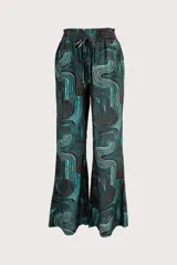 Pantalón palazzo de tiro alto con cintura elástica y cordón ajustable. Presenta un diseño de pierna ancha y fluida con un estampado geométrico de ondas en tonos turquesa y marrón.