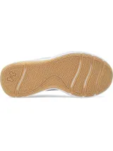 Championes Under Armour W Aurora 3 de color celeste, diseñados específicamente para el pie femenino. Con parte superior de malla transpirable, suela blanca y suela exterior de goma.