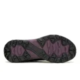 Championes de trekking Merrell modelo Speed Strike 2, color negro con detalles en gris y violeta. Presentan una parte superior de malla y material sintético, entresuela de espuma EVA para mayor estabilidad y suela de goma con tracción duradera.