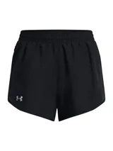 Short deportivo Under Armour de tejido ligero y transpirable, con cintura elástica de tiro medio y cordón interno. Cuenta con paneles de malla para ventilación, braguita interior integrada y bolsillo lateral con cierre invisible.