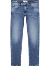 Pantalón de jean azul de corte slim fit, tiro bajo, con lavado vintage y diseño de cinco bolsillos.