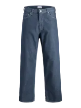 Jean baggy de tiro alto color azul denim, con fit holgado y diseño clásico de cinco bolsillos. Presenta un lavado rinse que le da un acabado limpio y suave.
