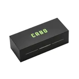 Lentes de sol unisex con marco dorado y lentes amarillas hexagonales.