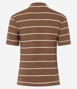 Blusa de ribana color marrón con rayas horizontales blancas, cuello medio, mangas cortas y corte ajustado.