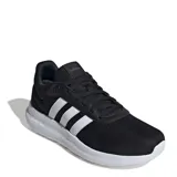 Championes urbanos Adidas modelo Lite Racer 4.0, color negro con las tres tiras laterales en blanco y suela con tecnología Cloudfoam. Confeccionados con materiales textiles ligeros y parte superior con contenido reciclado.