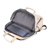 Mochila capitoneada color gris oscuro, con asa superior y correas regulables. Cuenta con doble cierre principal, bolsillo frontal con apertura vertical y bolsillo trasero pequeño. Incluye espacio para laptop de 15 pulgadas y correas ocultables.