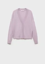 Cardigan de punto con cuello en pico y cierre frontal de botones. Presenta un diseño recto de manga larga con puños en contraste.