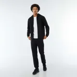 Pantalón de jogging negro de corte recto con bolsillos laterales con cierre.