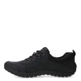 Zapatos urbanos Caterpillar de cuero negro, con diseño de costuras reforzadas, cordones al tono y suela de goma antideslizante con relieve.