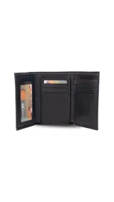 Billetera vertical de cuero negro, con diseño de tres cuerpos, dos divisiones para billetes, ocho espacios para tarjetas y un visor.