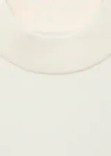 Jersey de punto fino con cuello perkins y manga corta, confeccionado en una mezcla de lana y cashmere.