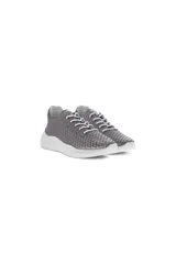 Championes Ecco Therap color gris con capellada tejida, cordones elásticos y suela blanca de goma.