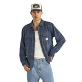 Camisa a cuadros azul con marrón, de manga larga y dos bolsillos frontales con botón.