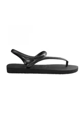Sandalias Havaianas Flash Urban, color beige metalizado, con tiras finas entrelazadas y sujetador en el talón.