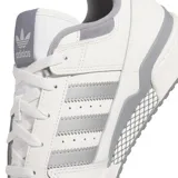 Championes Adidas Forum Low CL, color blanco con detalles en gris.