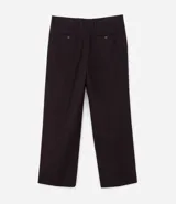 Pantalón masculino wide leg color marrón oscuro, con cintura con trabillas, cierre invisible, bolsillos laterales y frisos.