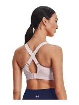 Top deportivo de alto soporte Under Armour, diseñado para actividades de alta intensidad. Presenta un diseño con relleno moldeado en forma de 8, paneles de malla para mayor transpirabilidad y tirantes ajustables con detalle de logo. Confeccionado en tejido HeatGear que absorbe el sudor y se seca rápidamente.