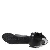 Championes urbanos Puma modelo Catch, color negro con detalles en blanco. Presentan un diseño de perfil bajo con el logo de la marca en el lateral y en la puntera, confeccionados en material sintético resistente con cierre de cordones.