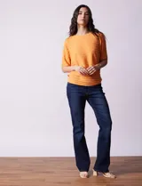 Buzo azul de tejido acanalado marca Ninety, con mangas cortas japonesas.