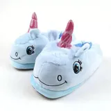 Pantuflas de peluche con diseño de unicornio en color celeste, con cuerno brillante y detalles bordados en el rostro.