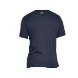 Remera Under Armour negra de hombre, corte clásico, cuello redondo y logo estampado en el pecho.
