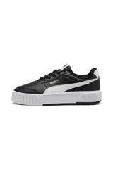 Championes Puma Carina Mia, color blanco con franja lateral en tono menta y suela de plataforma con textura acanalada.