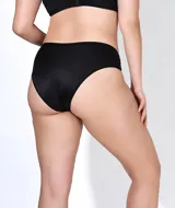 Bombacha tiro alto de lycra negra con transparencias de microtul y puntilla elastizada.