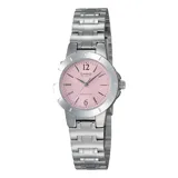 Reloj Casio para mujer con caja de acero plateado de 25mm, esfera rosa con números 12 y 6, y brazalete de acero plateado.
