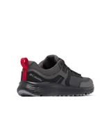 Championes de senderismo Columbia Konos Low para hombre, en color gris oscuro con detalles en negro y toques de rojo. Presentan un diseño técnico con empeine de malla transpirable y sobrecapas sintéticas para mayor soporte, mediasuela con tecnología de amortiguación y suela de caucho de alta tracción.