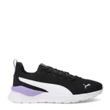 Championes deportivos Puma modelo Anzarun Lite, color negro con detalles en blanco y lila. Presentan una capellada de malla transpirable, cierre con cordones y suela de goma blanca con refuerzo lila en el talón.