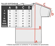 Remera negra de algodón con estampa en rosa en la espalda de un personaje con cabeza de helado y la frase "The world is trash and I'm a fly". Corte oversize.