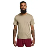 Remera de running Saucony de manga corta, confeccionada en tejido técnico de poliéster reciclado con propiedades de secado rápido y alta transpirabilidad.