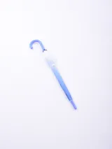 Paraguas transparente con estructura violeta.