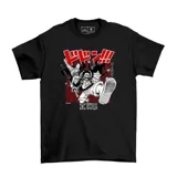 Remera negra de algodón con estampa frontal de Luffy de One Piece en acción, con detalles en rojo y blanco.