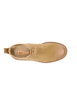 Bota Chelsea Caterpillar modelo Grader, color marrón en gamuza, con elásticos laterales, tiradores en la parte superior y suela de goma tractorada.