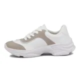 Championes Beira Rio de estilo urbano, color blanco con detalles en gris y suela chunky de plataforma.