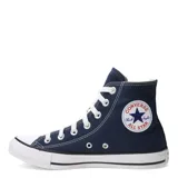 Championes de caña alta Converse modelo Chuck Taylor All Star, color azul marino con puntera y suela de goma blanca. Presentan cordones blancos y costuras en contraste.