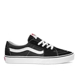 Championes Vans SK8 Low negros con detalles en blanco.